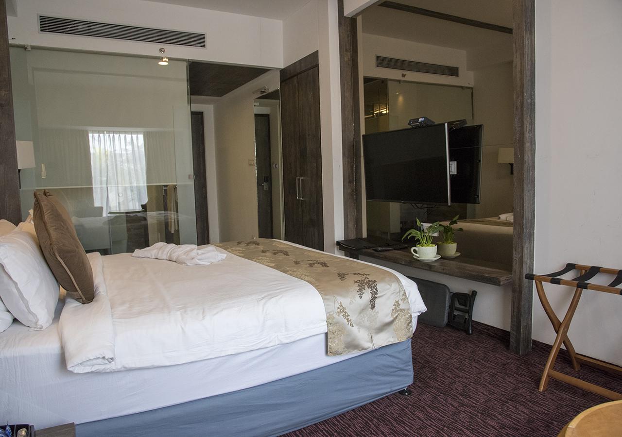 Regenta Central Hotel & Convention Centre Ναγκπούρ Εξωτερικό φωτογραφία